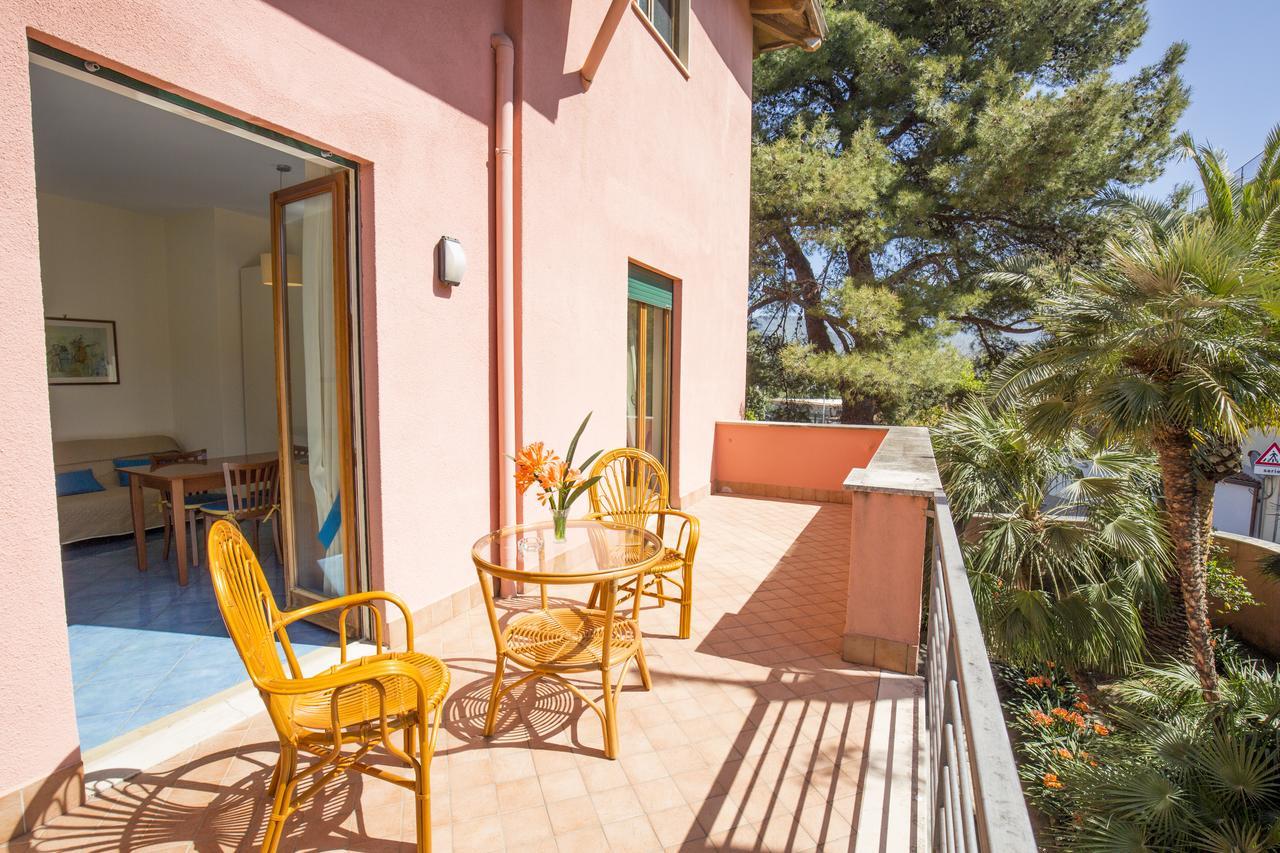 Villa Rosa Σορέντο Εξωτερικό φωτογραφία